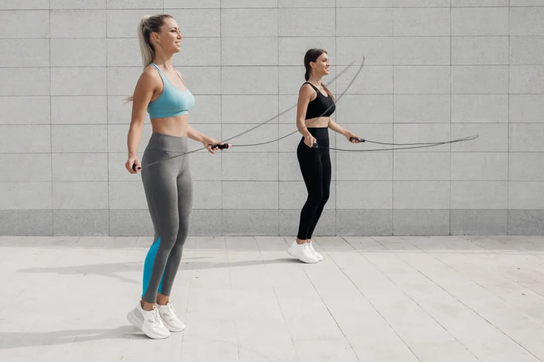 Najlepsza skakanka do crossfitu: uniknij błędów przy wyborze